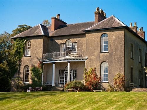 Hostal Boulston Manor Haverfordwest Exterior foto